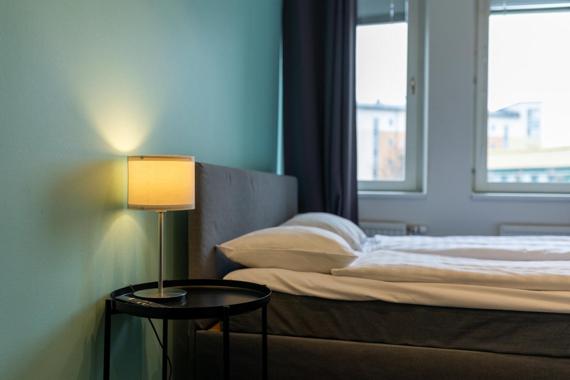 Stockholm Hotel Apartments Соллентуна Экстерьер фото
