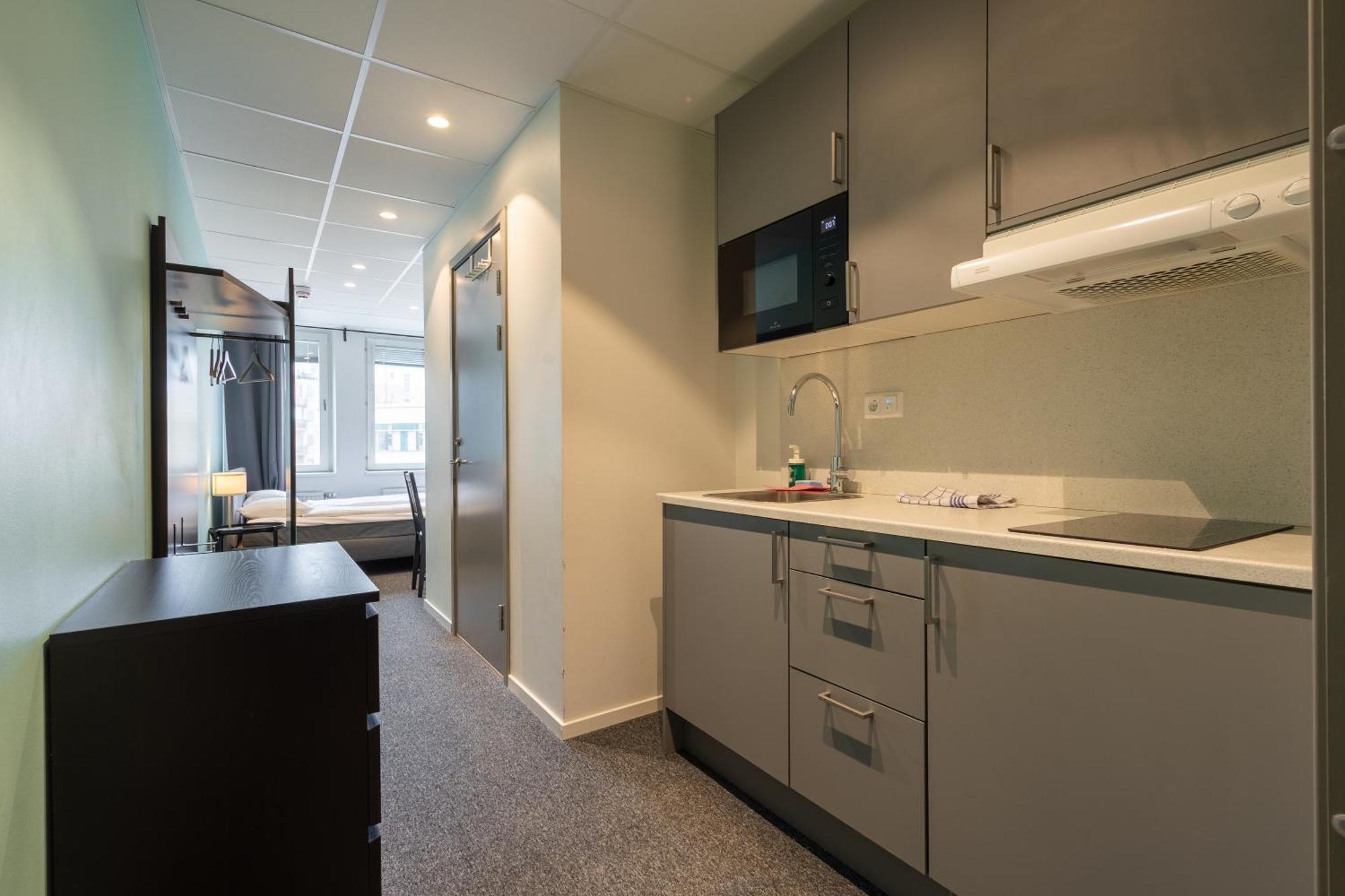 Stockholm Hotel Apartments Соллентуна Экстерьер фото